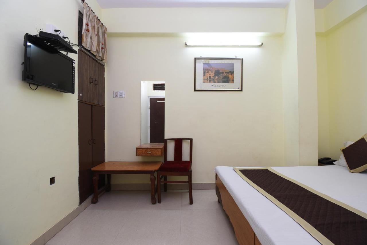 Hotel Jaipur Achrol Exterior photo