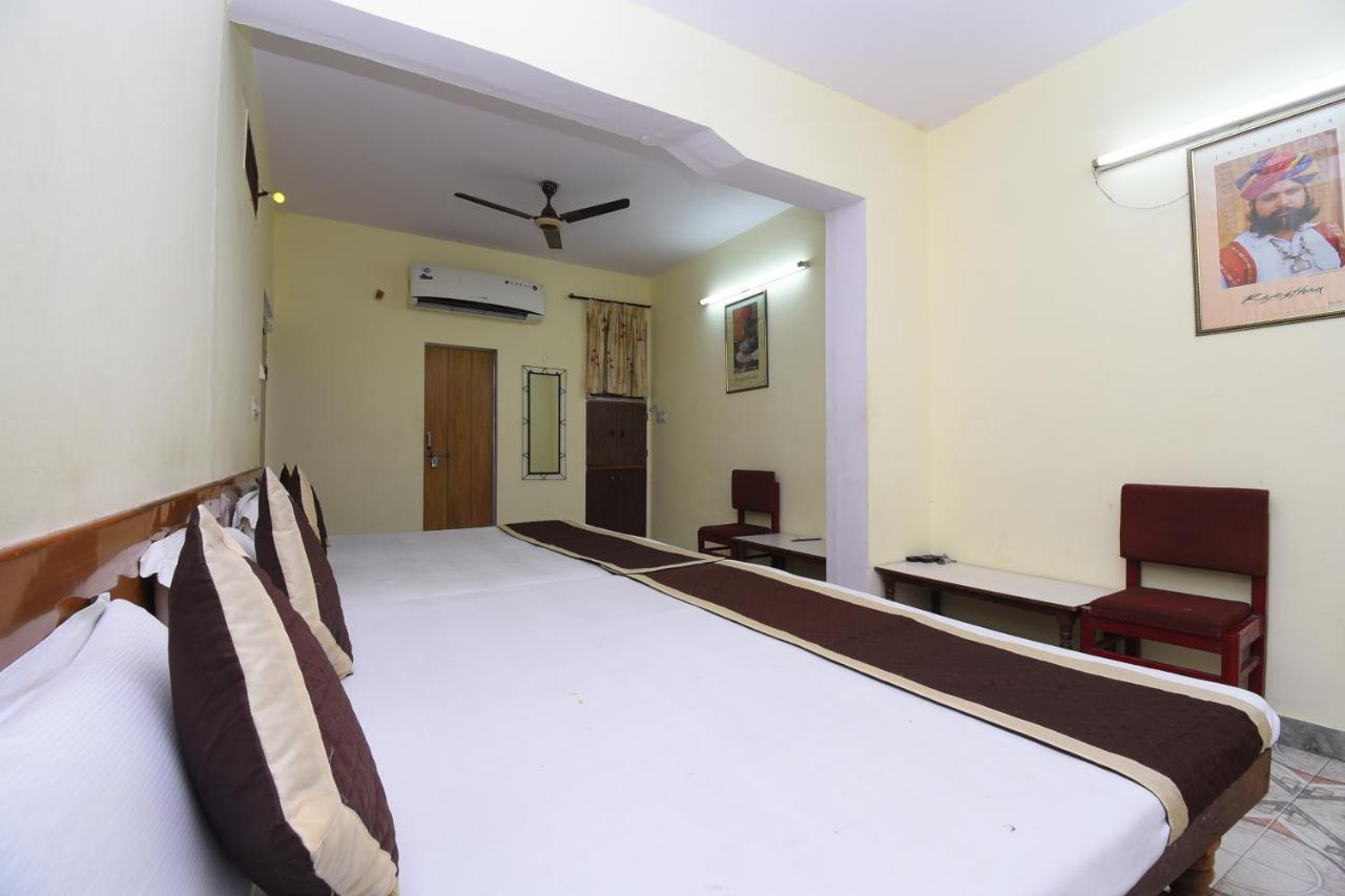 Hotel Jaipur Achrol Exterior photo